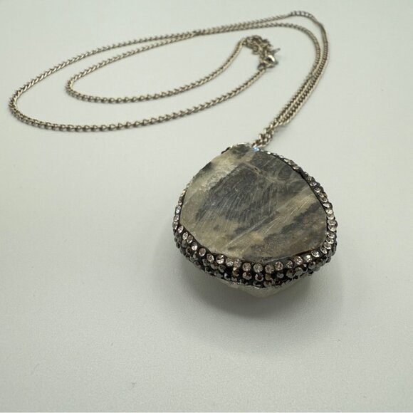Natural White Druzy Quartz Pendant Necklace - Picture 3 of 16